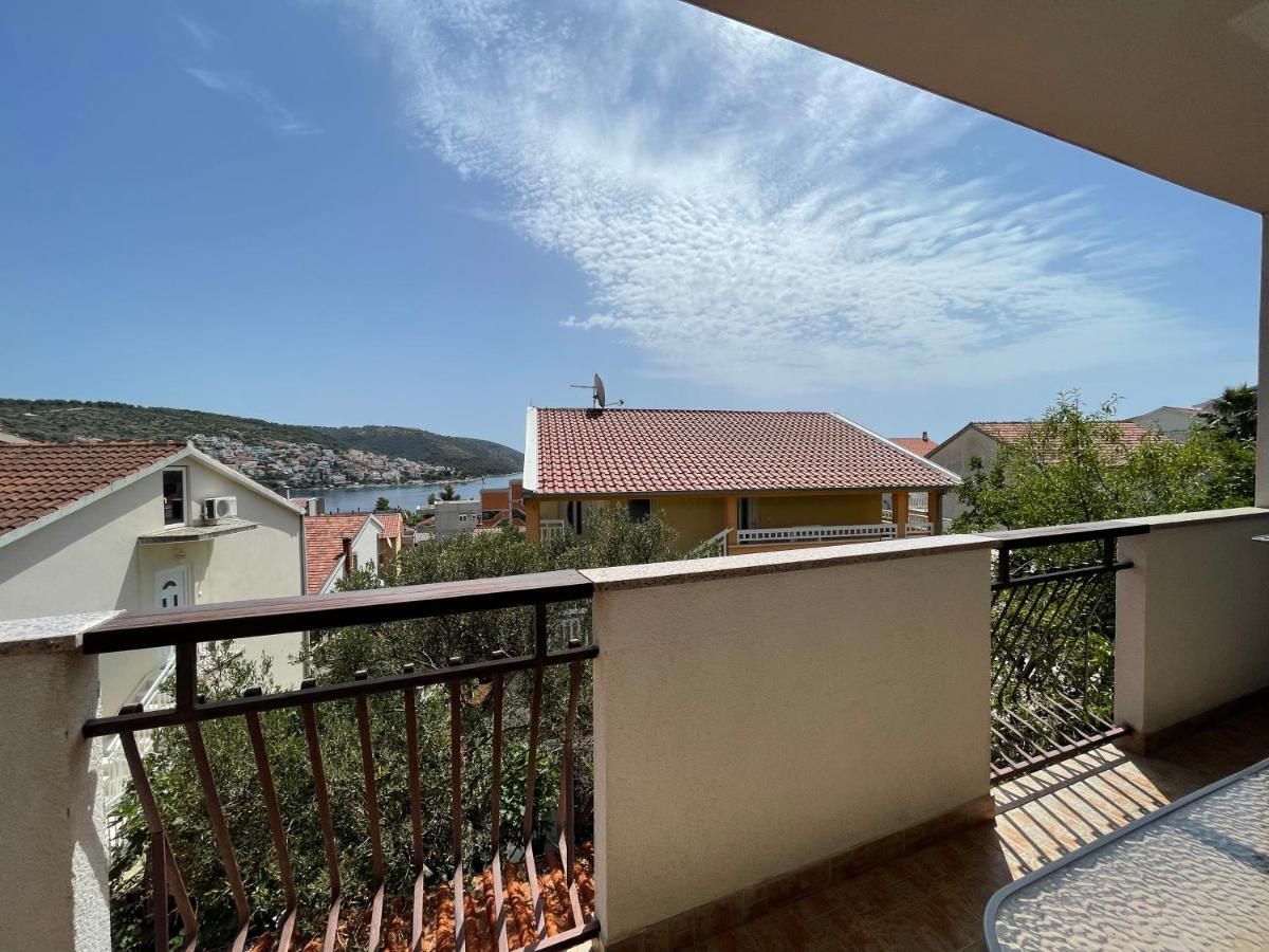 Apartment Jakasa Trogir Ngoại thất bức ảnh