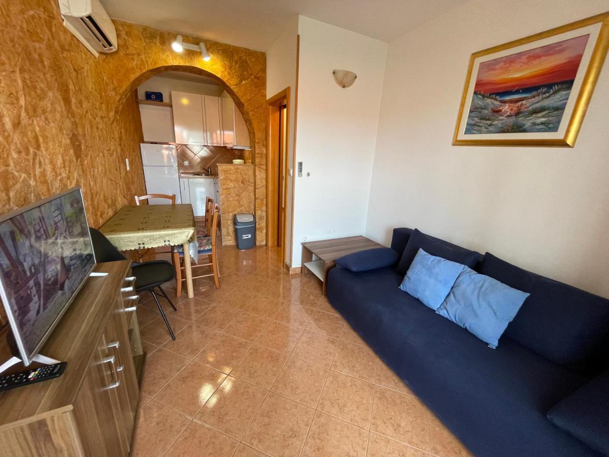 Apartment Jakasa Trogir Ngoại thất bức ảnh