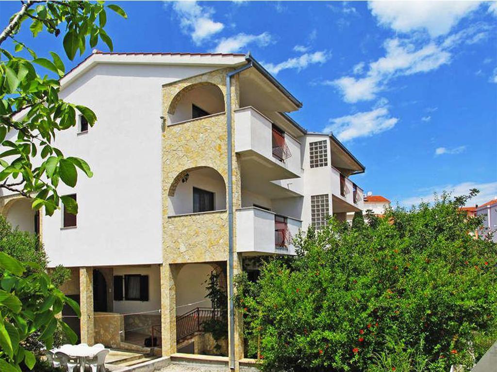 Apartment Jakasa Trogir Phòng bức ảnh
